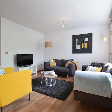 Modern Holiday In With Fenced Garden Feriehus Bastogne