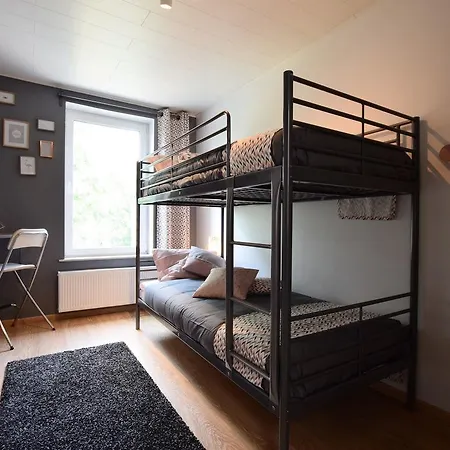 Modern Holiday In With Fenced Garden Feriehus *